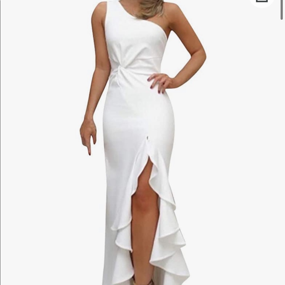 ❗️SALE❗️One Shoulder Sleeveless Side Split Dress